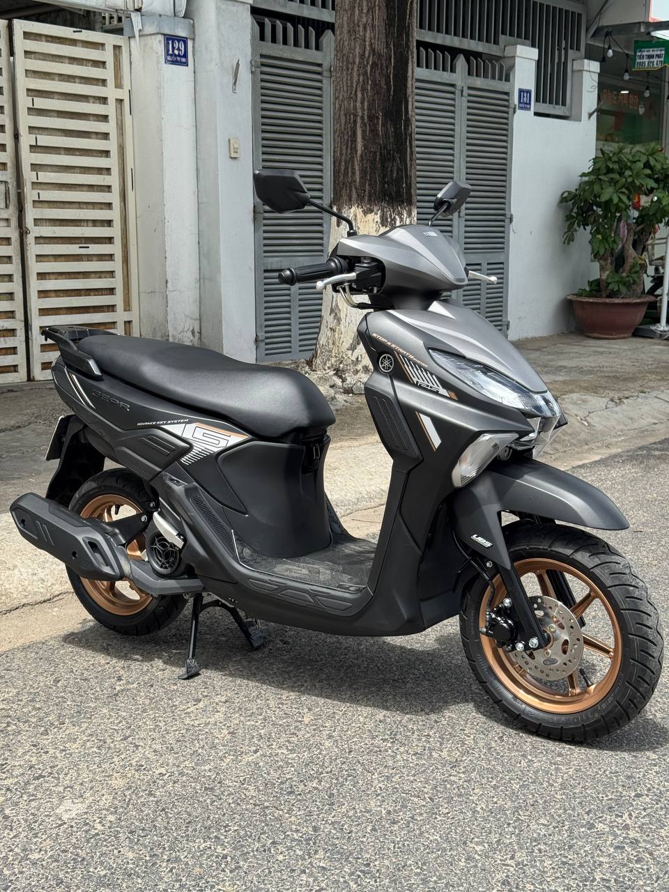 Фото 2: Продаётся практически новый Yamaha Gear 125 Hybrid в максимальной комп