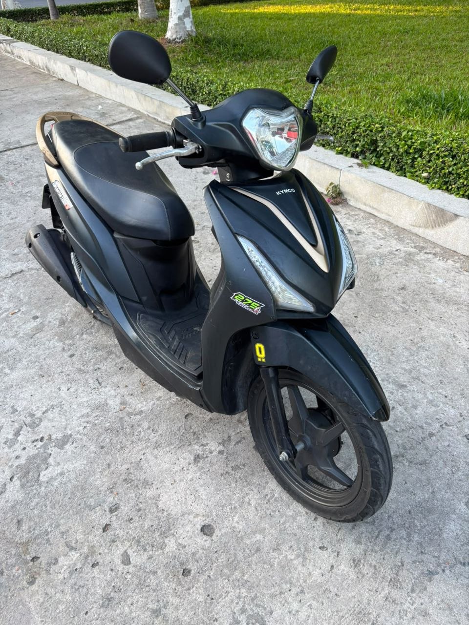 Продаётся скутер KYMCO Candy Hermosa 50cc 2023 года выпуска