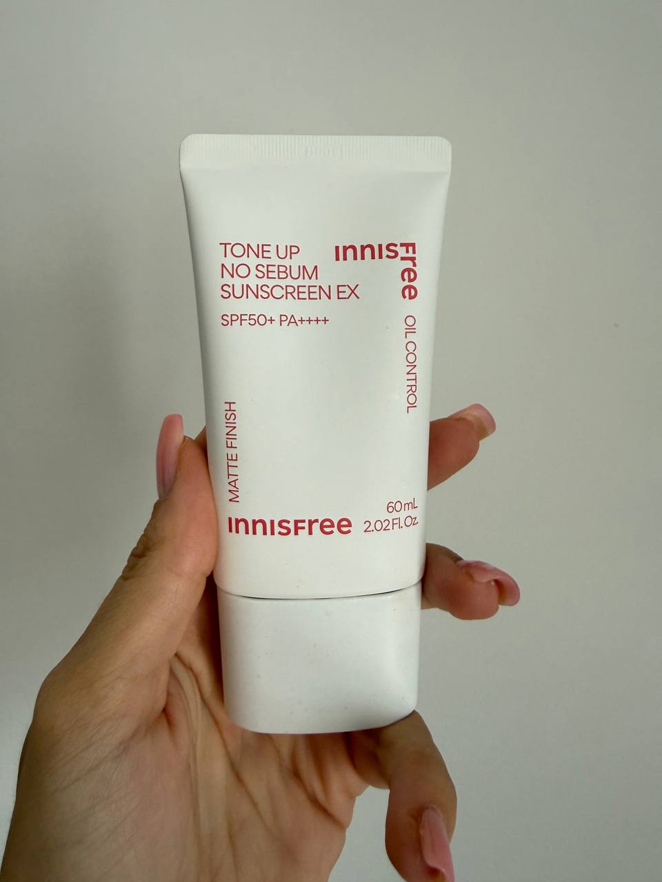 Продаются косметические средства: тональный крем INNISFREE с SPF 50 (остаток 90%…