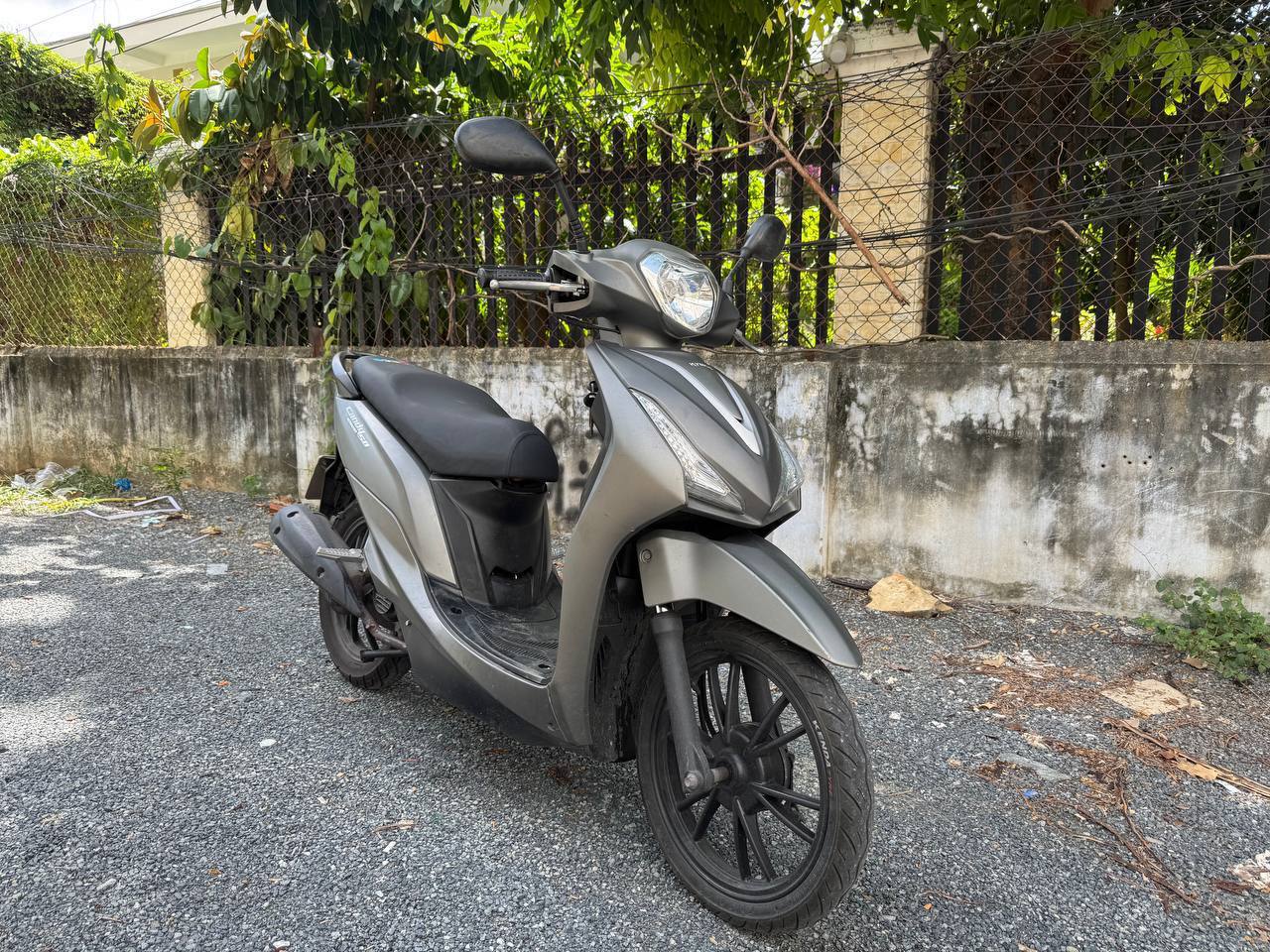 В продаже скутеры Kymco Hermosa Candy, 50 куб