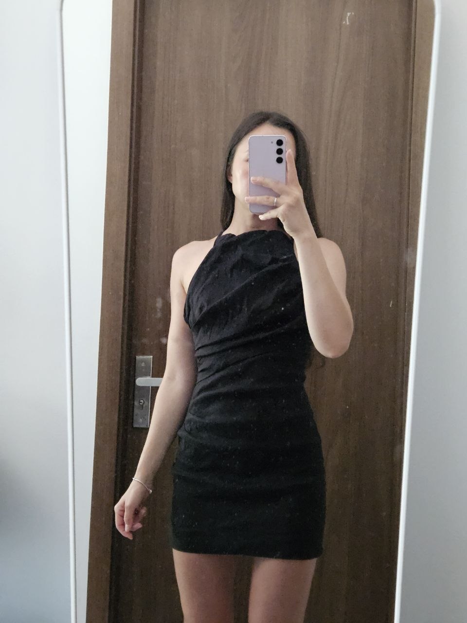 Продаётся платье Zara размером XS/S за 60 000 донгов