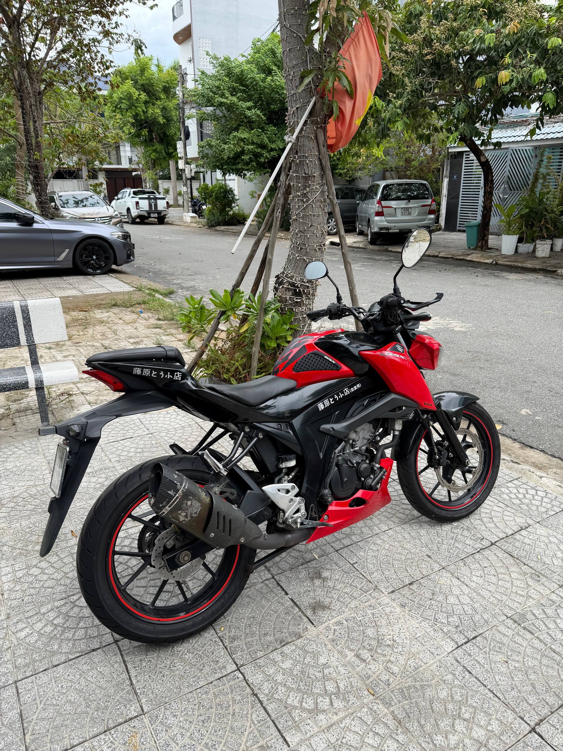 Фото 2: Продаётся Suzuki GSX-S150 в отличном техническом состоянии