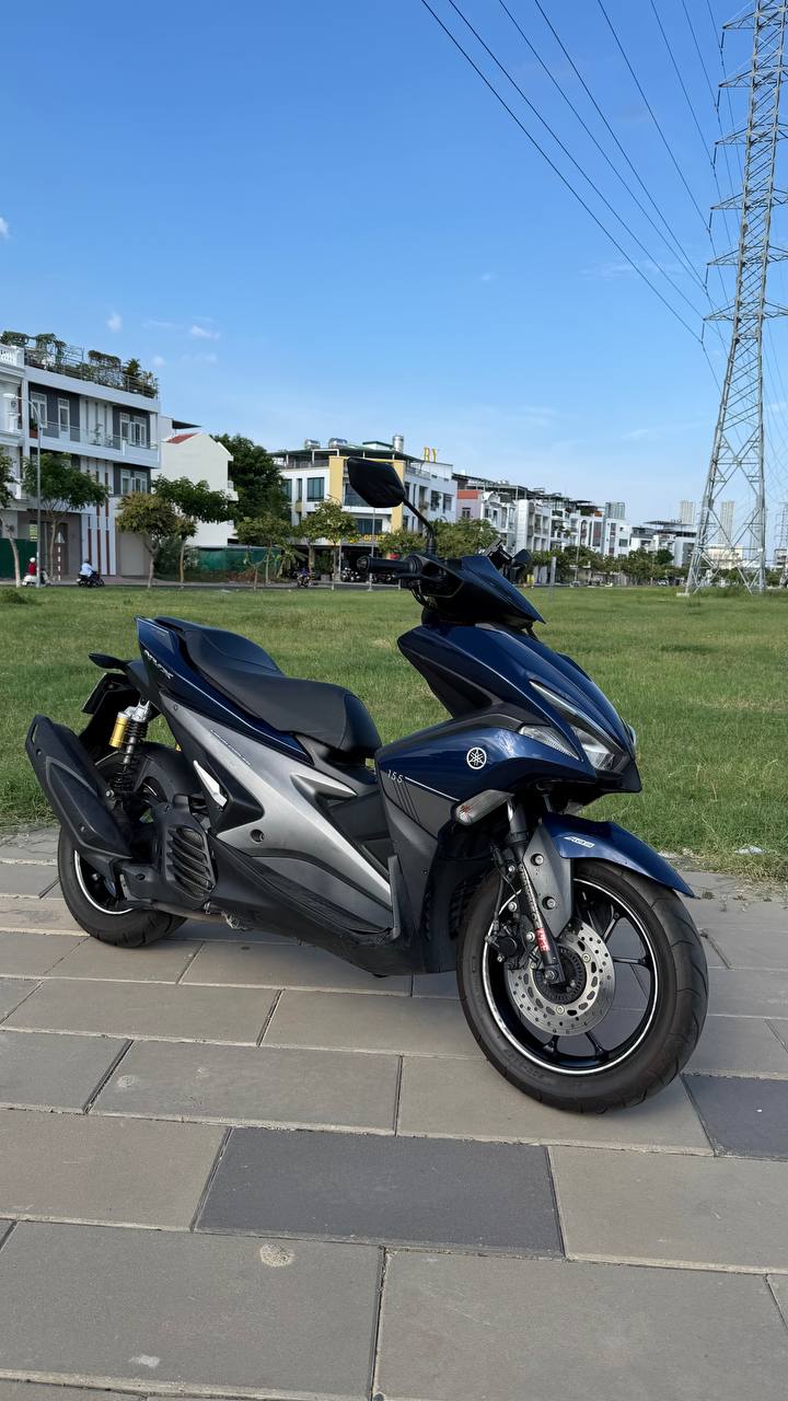 Сдаётся в аренду скутер Yamaha NVX 155 (2017)