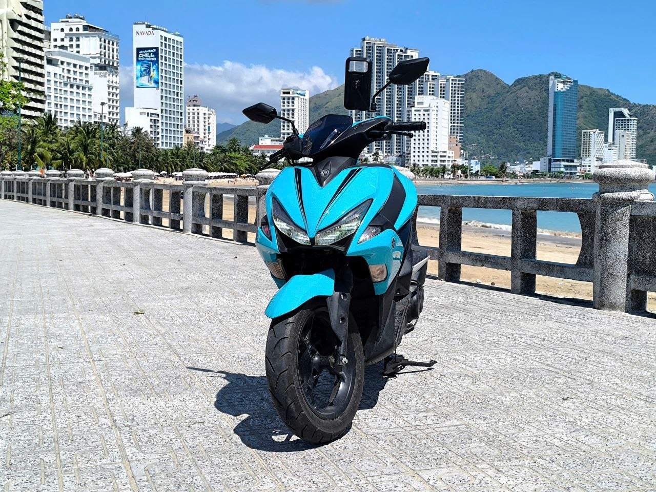 Продаются три байка в Нячанге: Yamaha NVX 155 (2016) за 24 000 000 дон