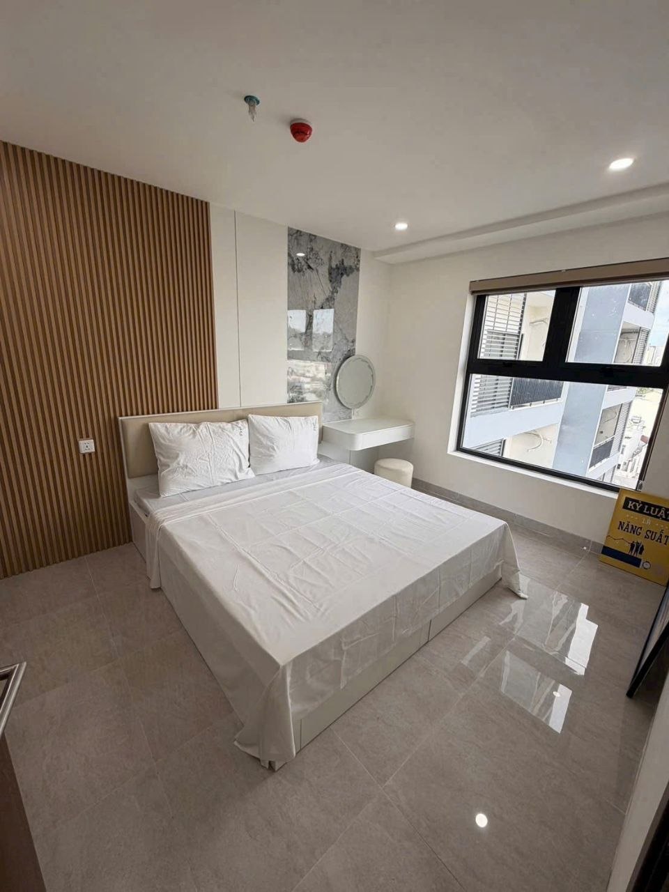 Сдаётся квартира в Hud CCU Phuoc Long, 88 м² с балконом, 3 спальни, 2