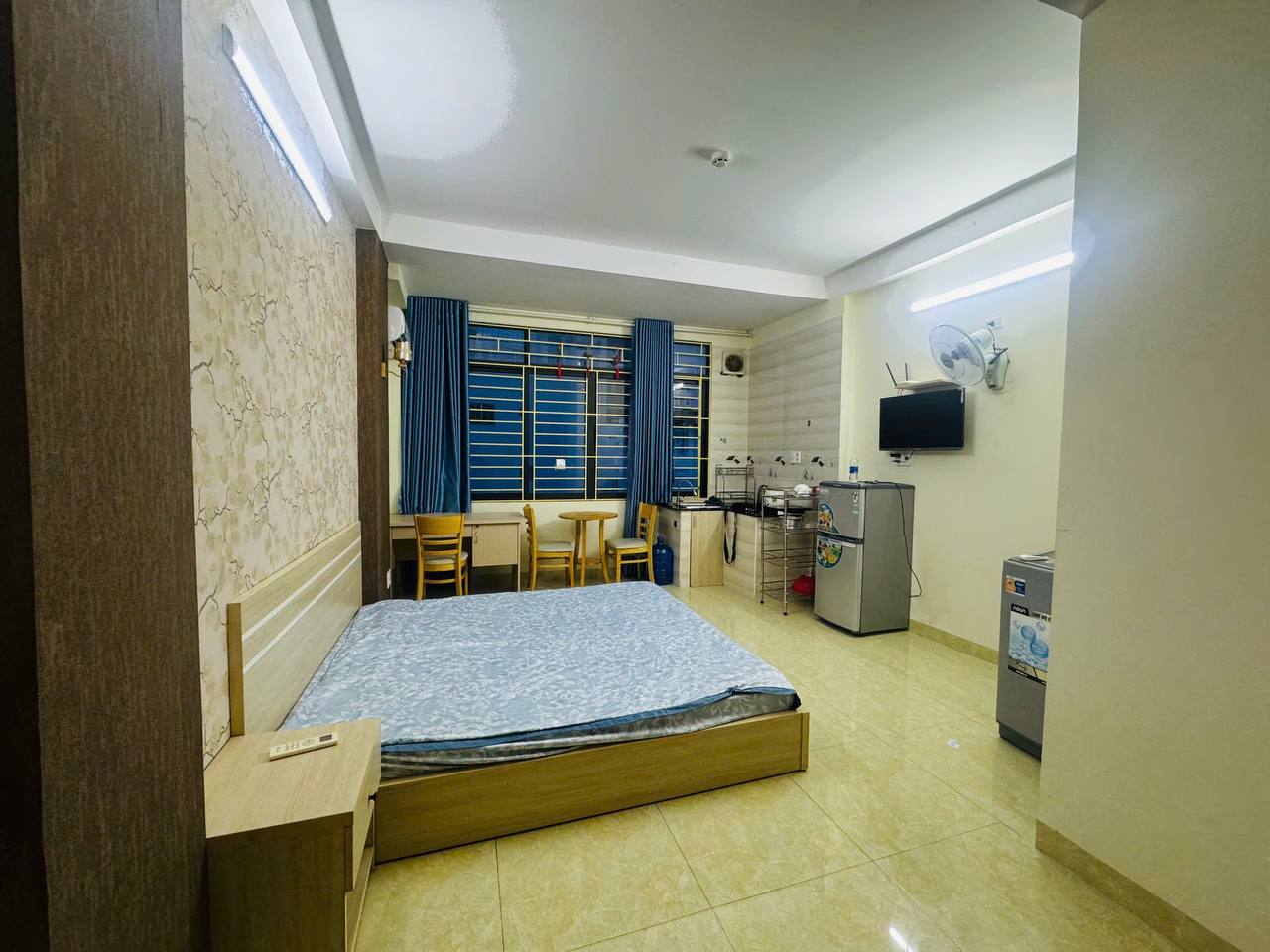Фото 3: Сдаётся студия 30 м² с балконом на улице Nguyễn Thiện Thuật в центре Н