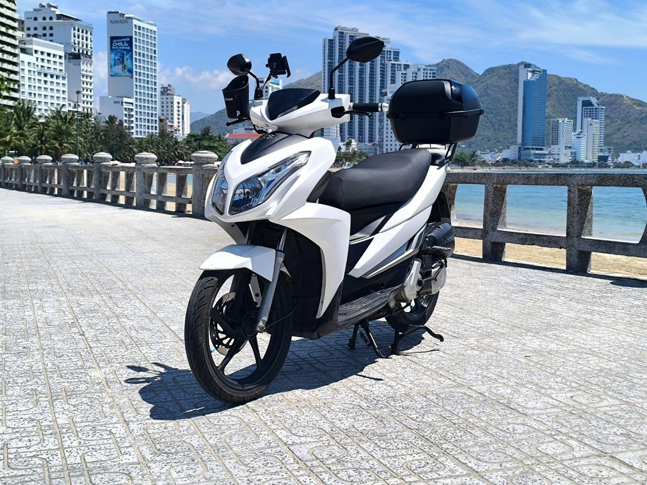 Продаётся Suzuki Impulse 2017 года, полностью обслужен и на ходу