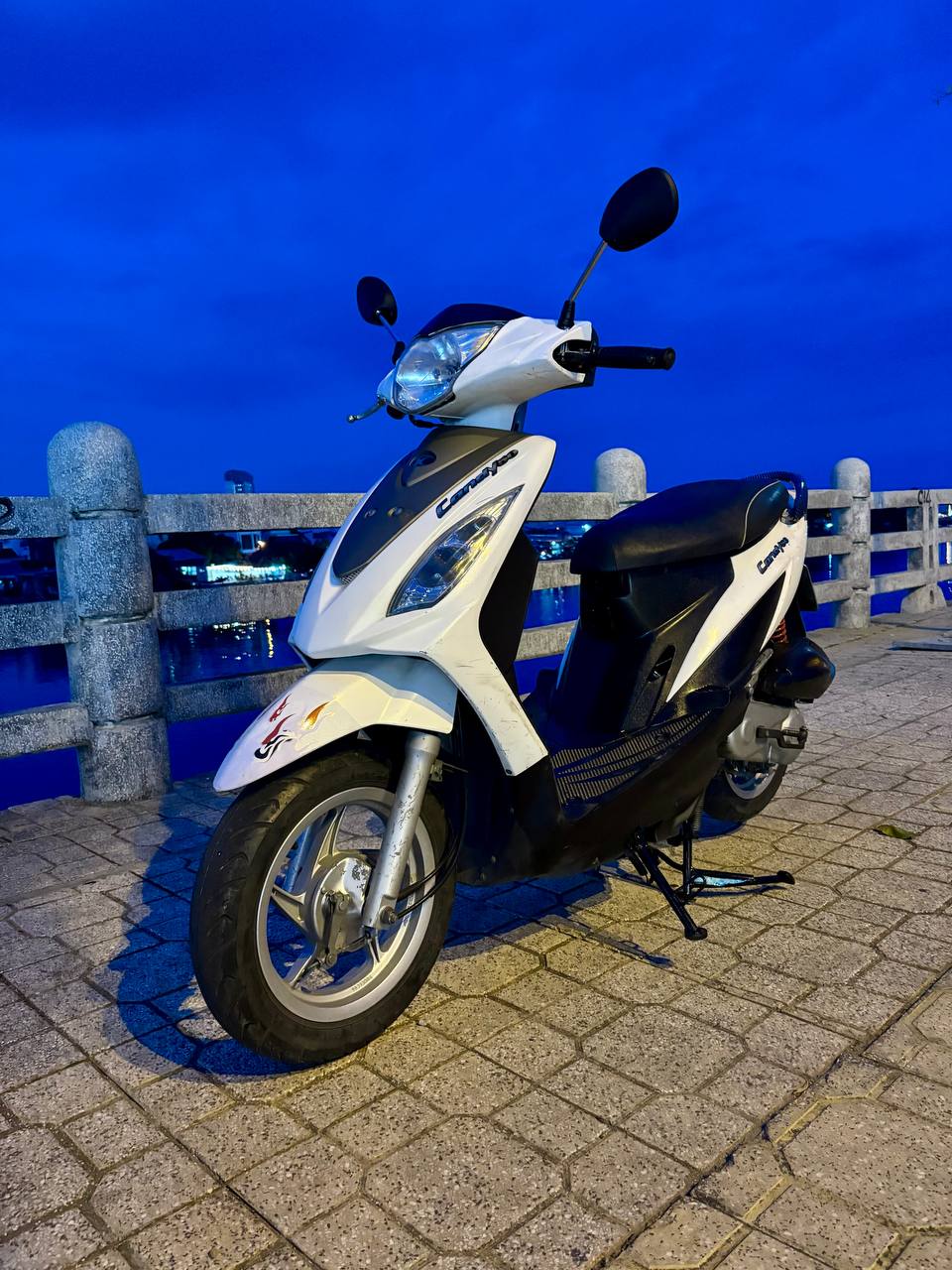 Фото 2: Продаётся скутер KYMCO Candy, 50 куб
