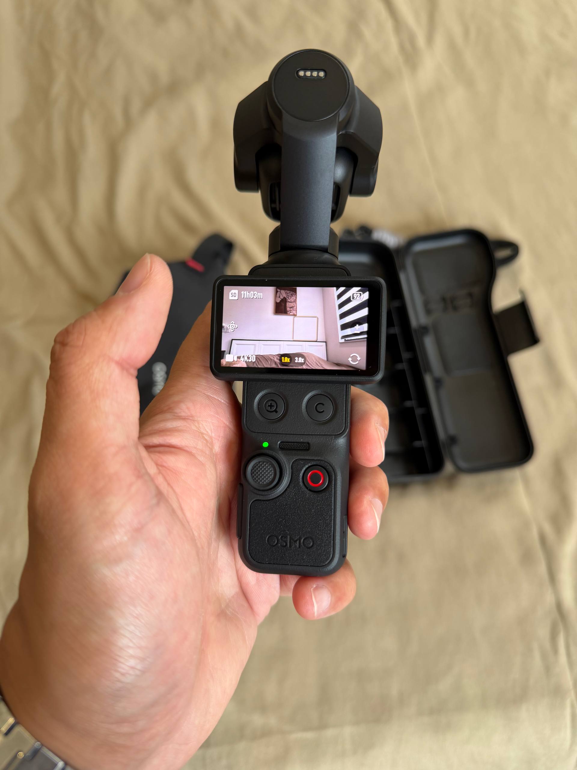 Фото 2: Продаётся DJI Osmo Pocket 4P в идеальном состоянии