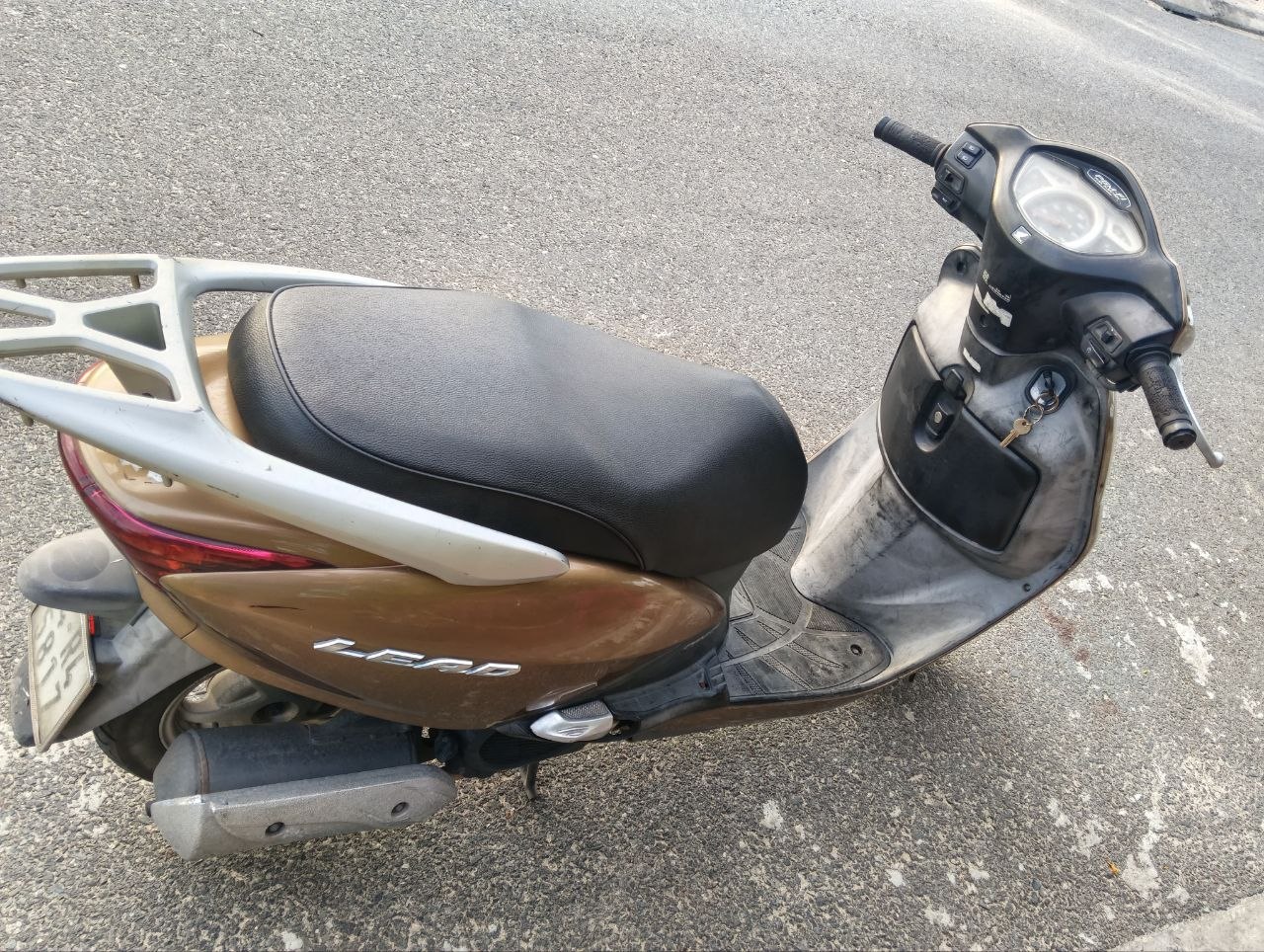 Фото 2: Продаётся Honda Lead 110 с синим картом (blue card)