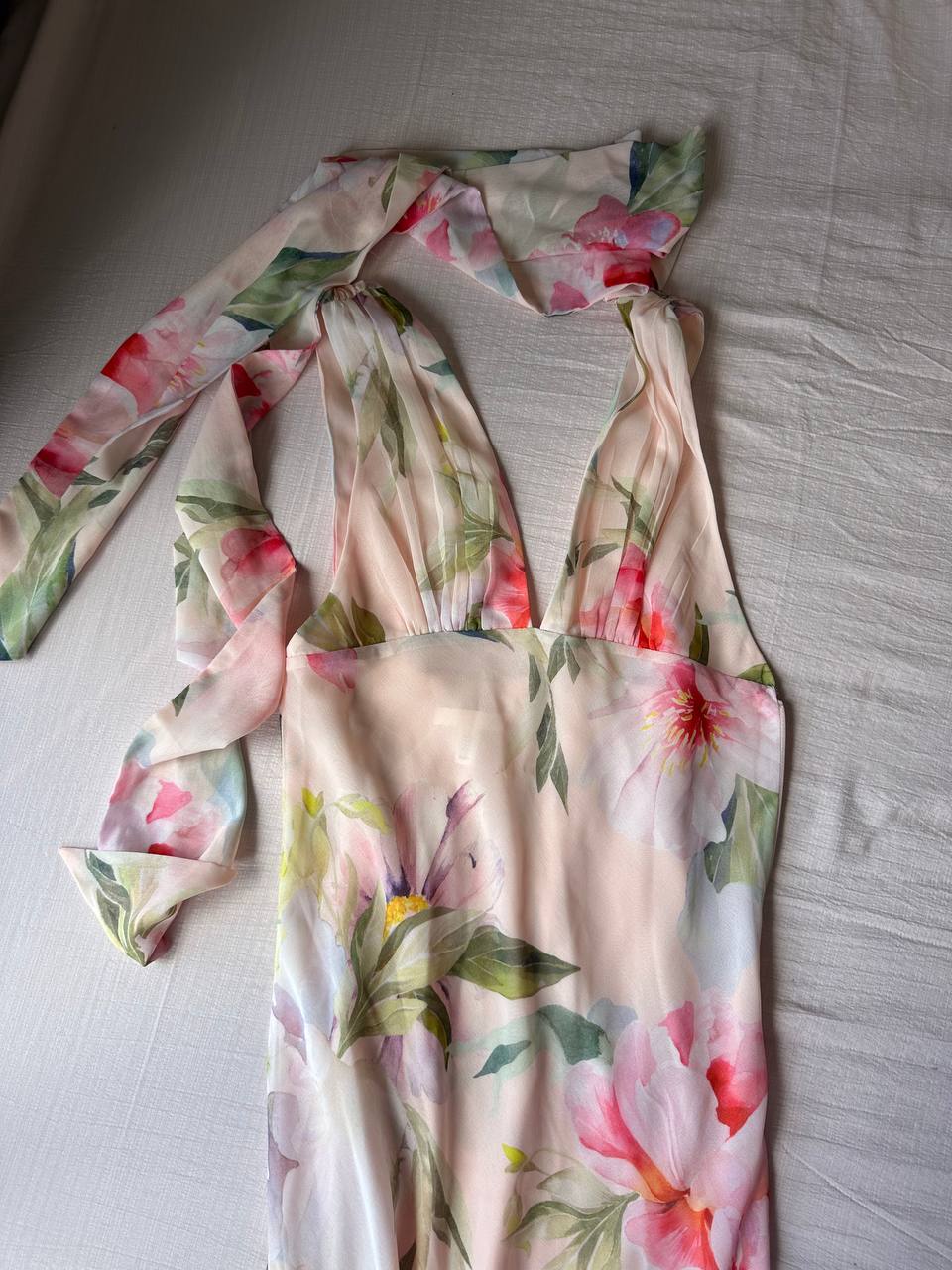 Фото 2: Продаётся платье H&M, размер XS, цена 500 000 донгов