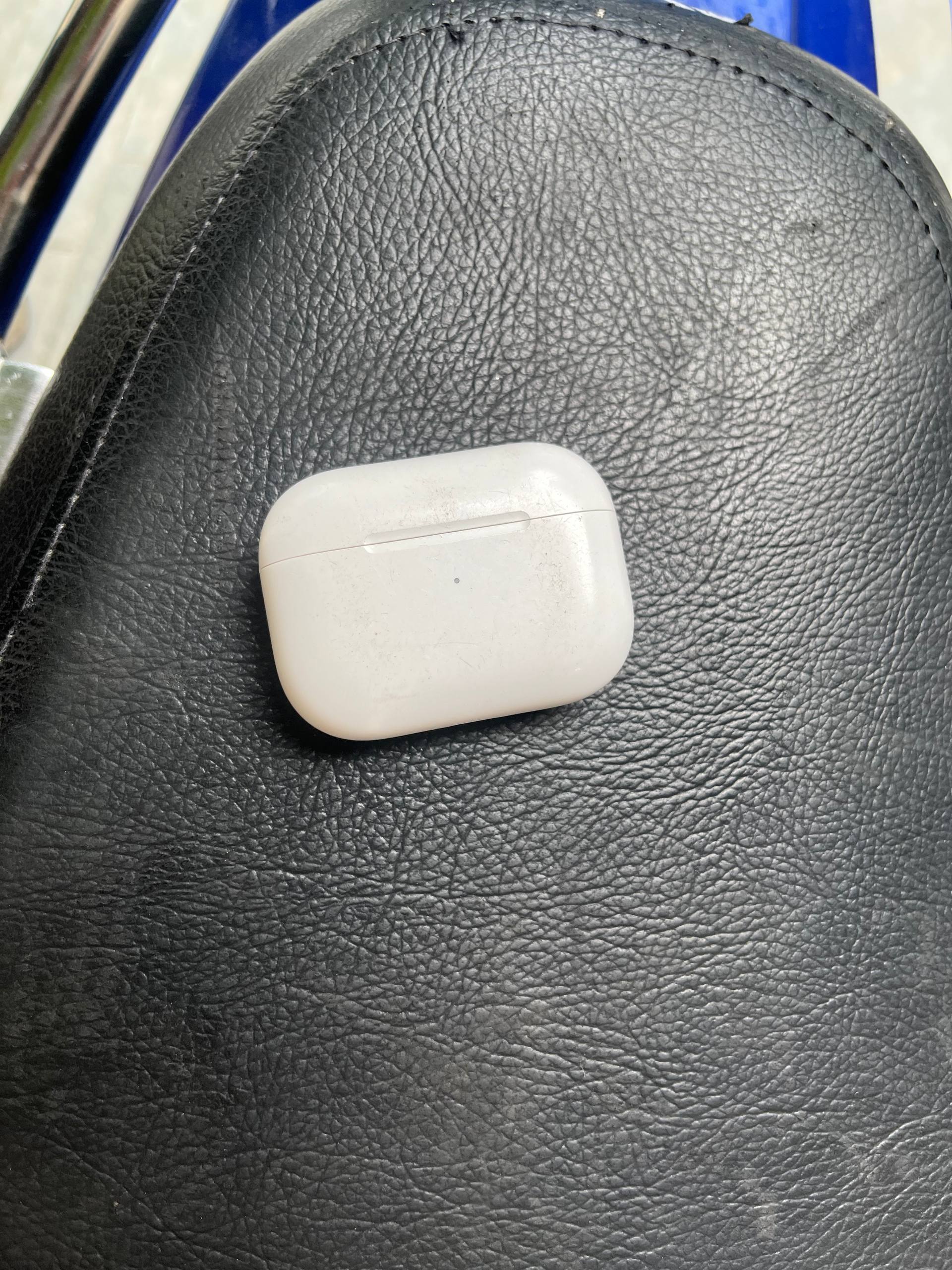 Продаются AirPods Pro первого поколения в хорошем состоянии