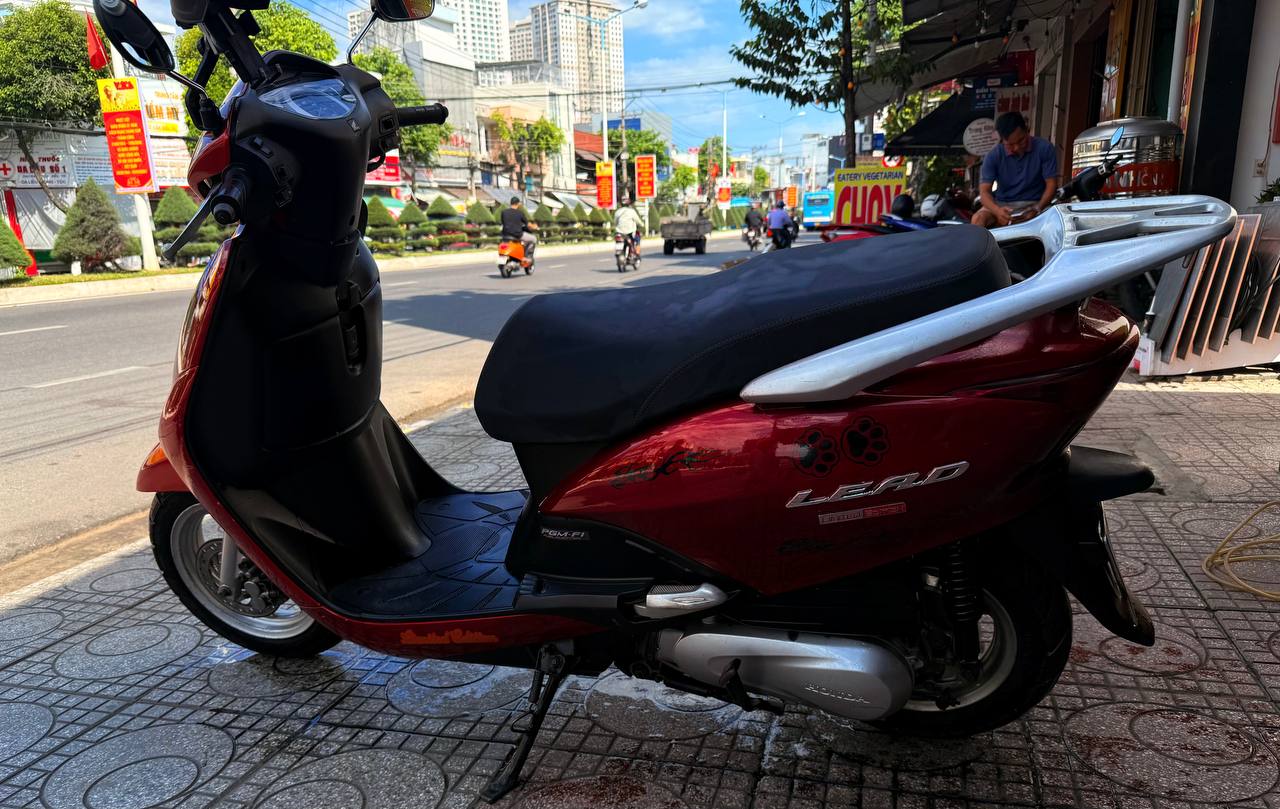 Фото 2: Honda LEAD 108cc 2013 года в отличном состоянии, полностью обслужен