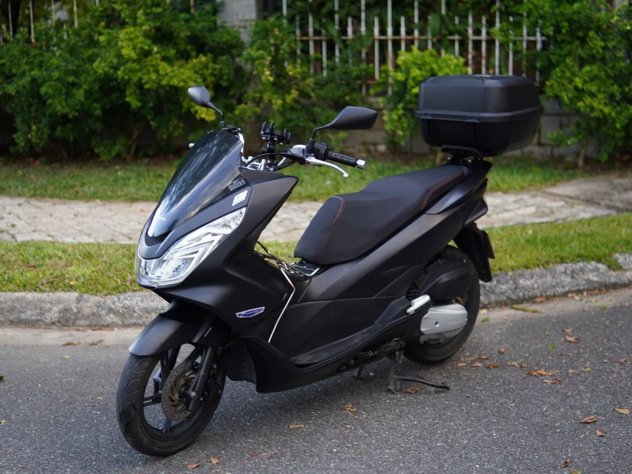 Продаётся Honda PCX 125 cc 2017 года с пробегом 60 000 км