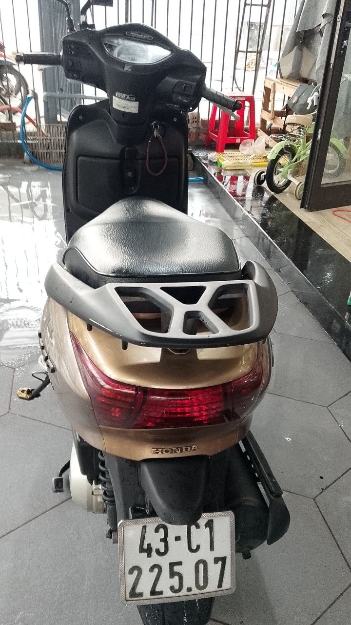 Фото 2: Продаётся скутер Honda Lead 2012 года, 110 куб