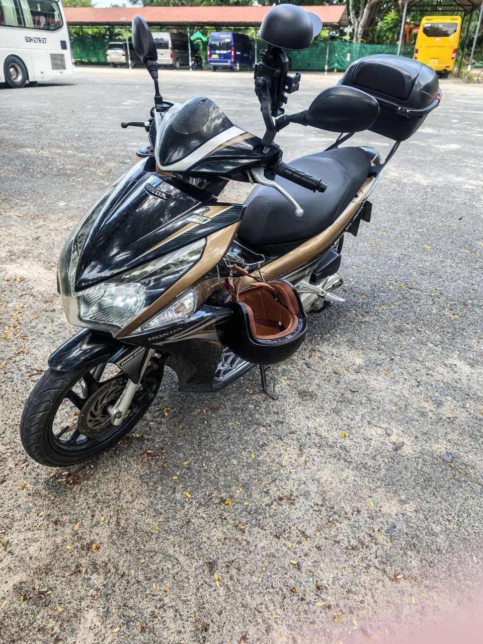 Продаётся Honda Air Blade 110i 2012 года в хорошем техническом состоянии, полностью…