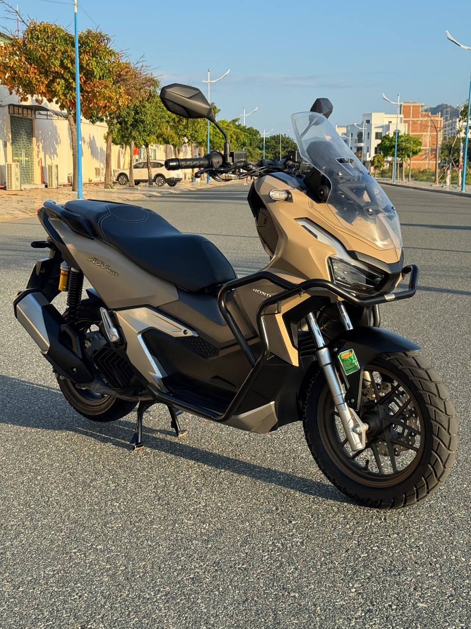 Фото 2: Продаётся Honda ADV 160cc 2025 года с ABS, Traction Control и Smart key.