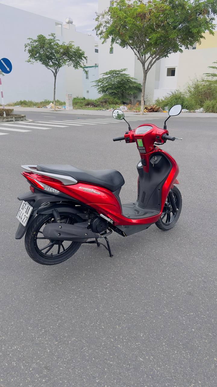 Продаётся скутер Kymco Candy 50cc 2023 года, автомат, без прав