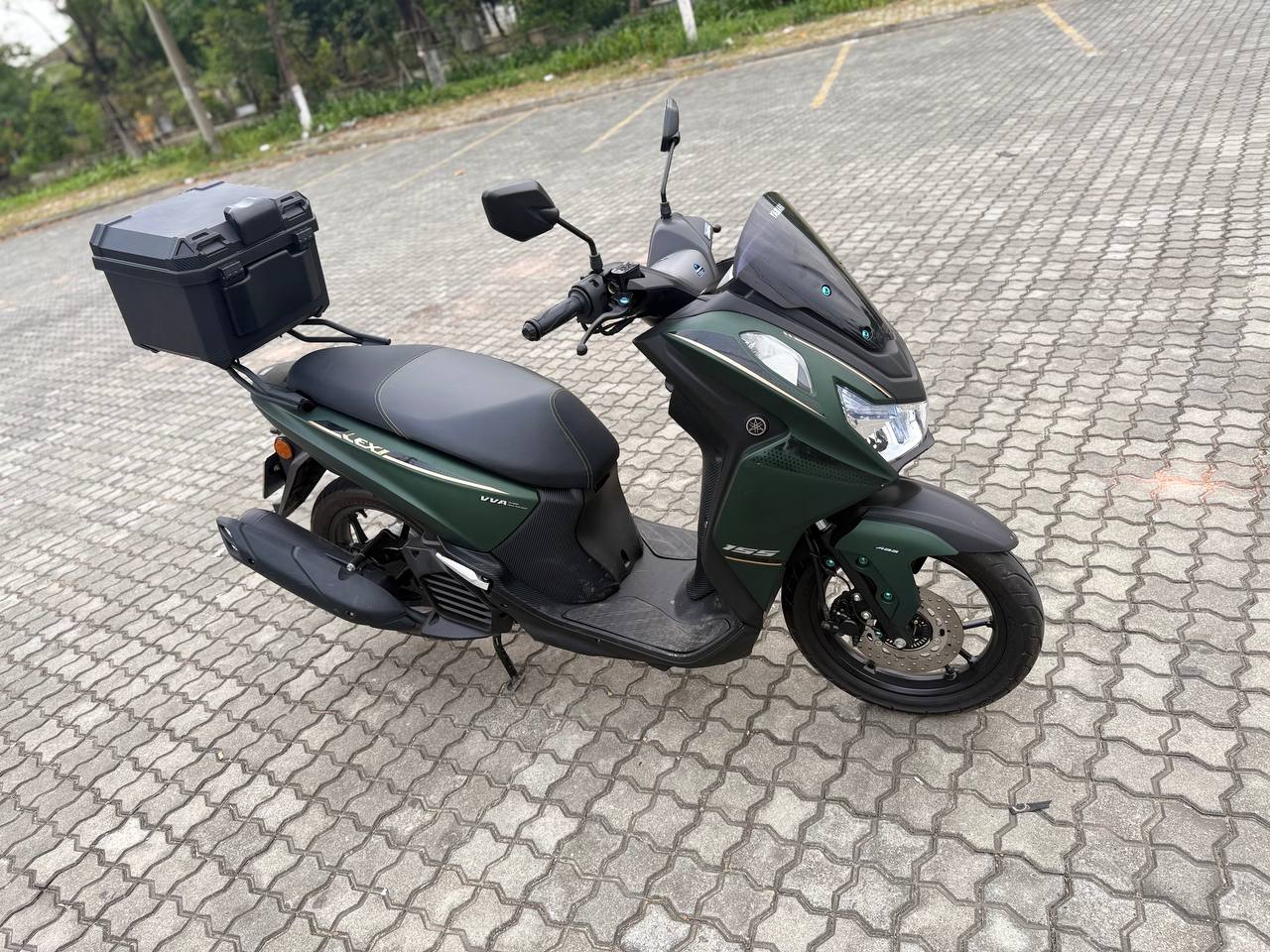 Фото 2: В Дананге продаются два байка: PCX V3 150cc 2018 года и Lexi V2 155cc 2024 года.
