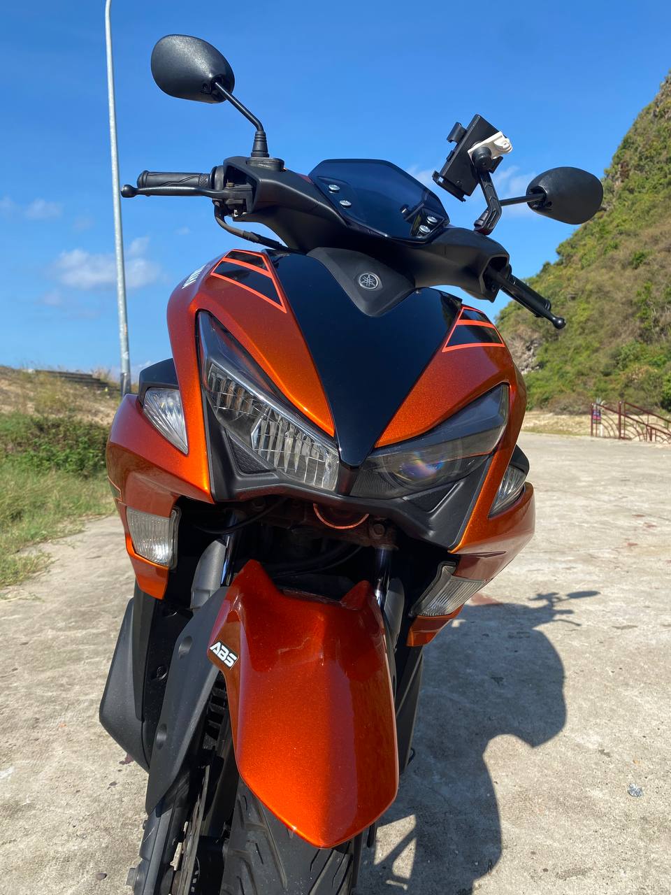 Фото 3: Сдаётся в аренду Yamaha NVX 155 (2019) со смарт-ключом и двумя шлемами.