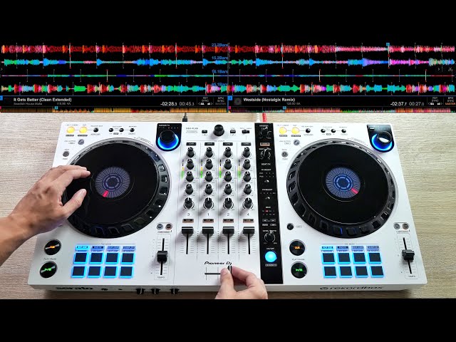 Фото 3: Продаётся лимитированный белый DJ-контроллер Pioneer DDJ-FLX6 в отличном состоянии…
