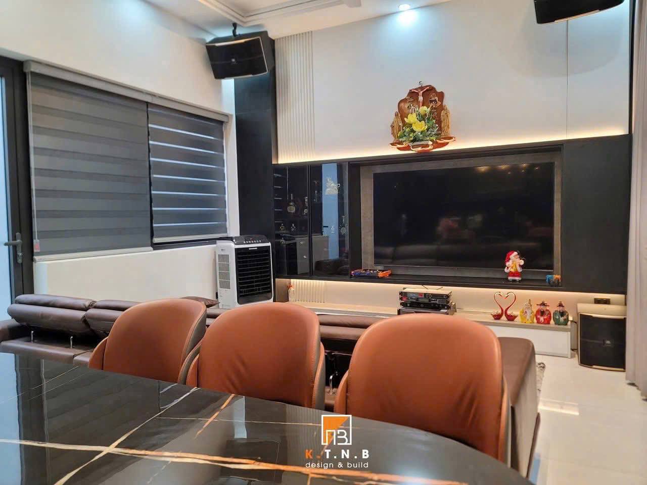 Сдаётся дом 4 этажа, 4 спальни, 4 санузла, площадь 70 м²
