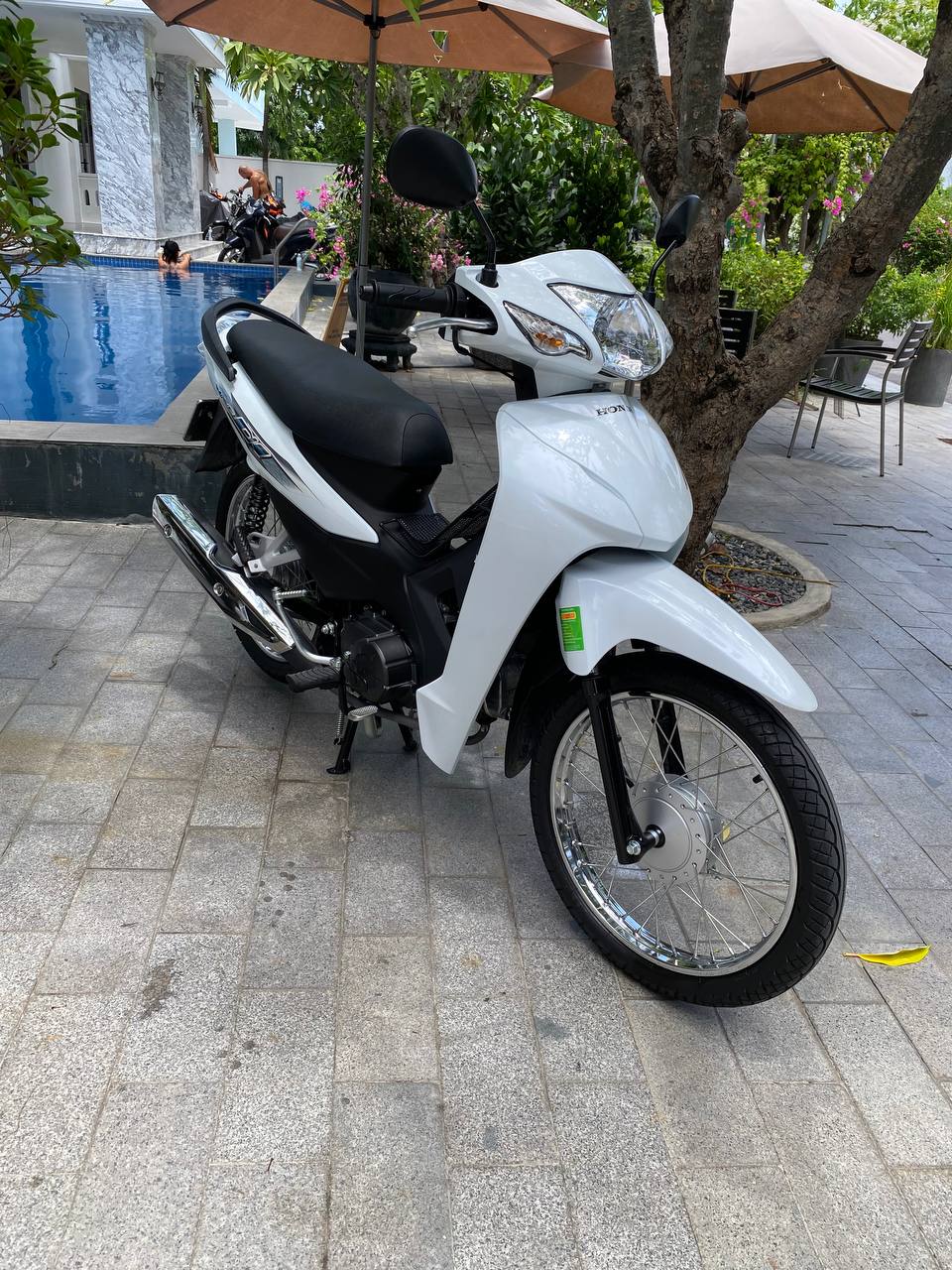 Фото 3: Honda Wave Alpha 2026 года, полностью оригинальные детали, два родных…