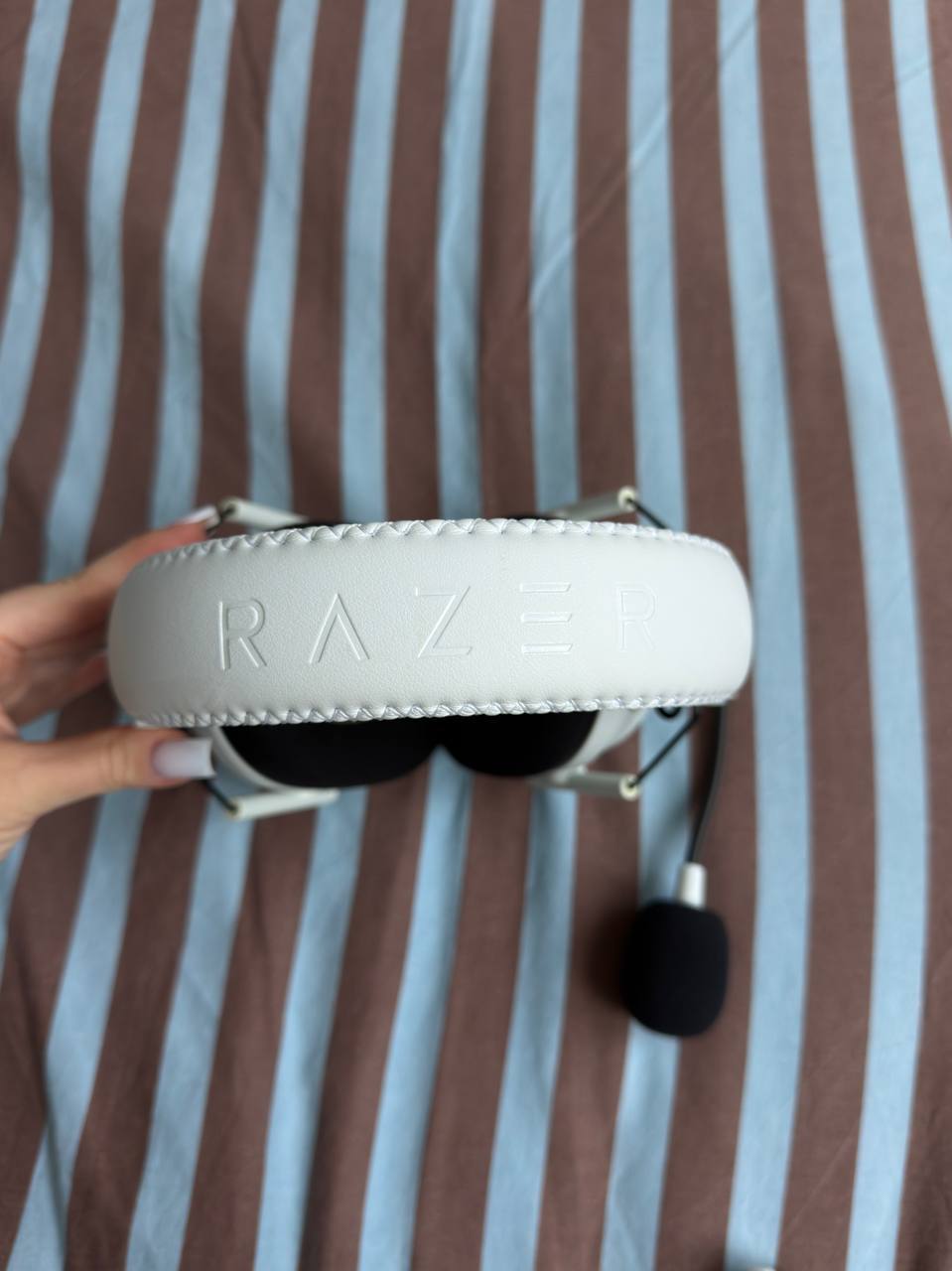 Продаются наушники Razer BlackShark V2 Pro в отличном состоянии, практ