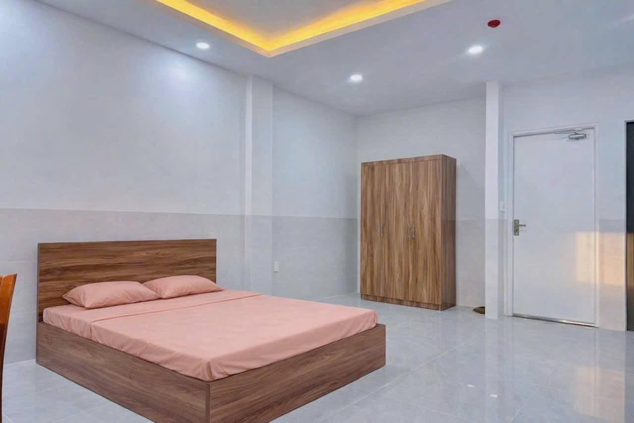 Сдаётся студия площадью 40 м² на юге Нячанга, полностью меблирована, есть стиральная…