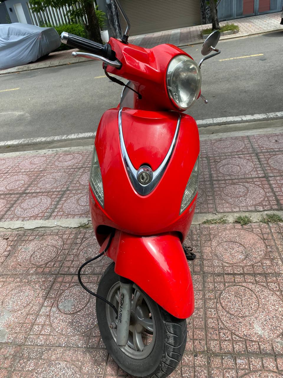 Фото 2: Продаётся скутер SYM Attila 125cc 2013 года в хорошем техническом и вн