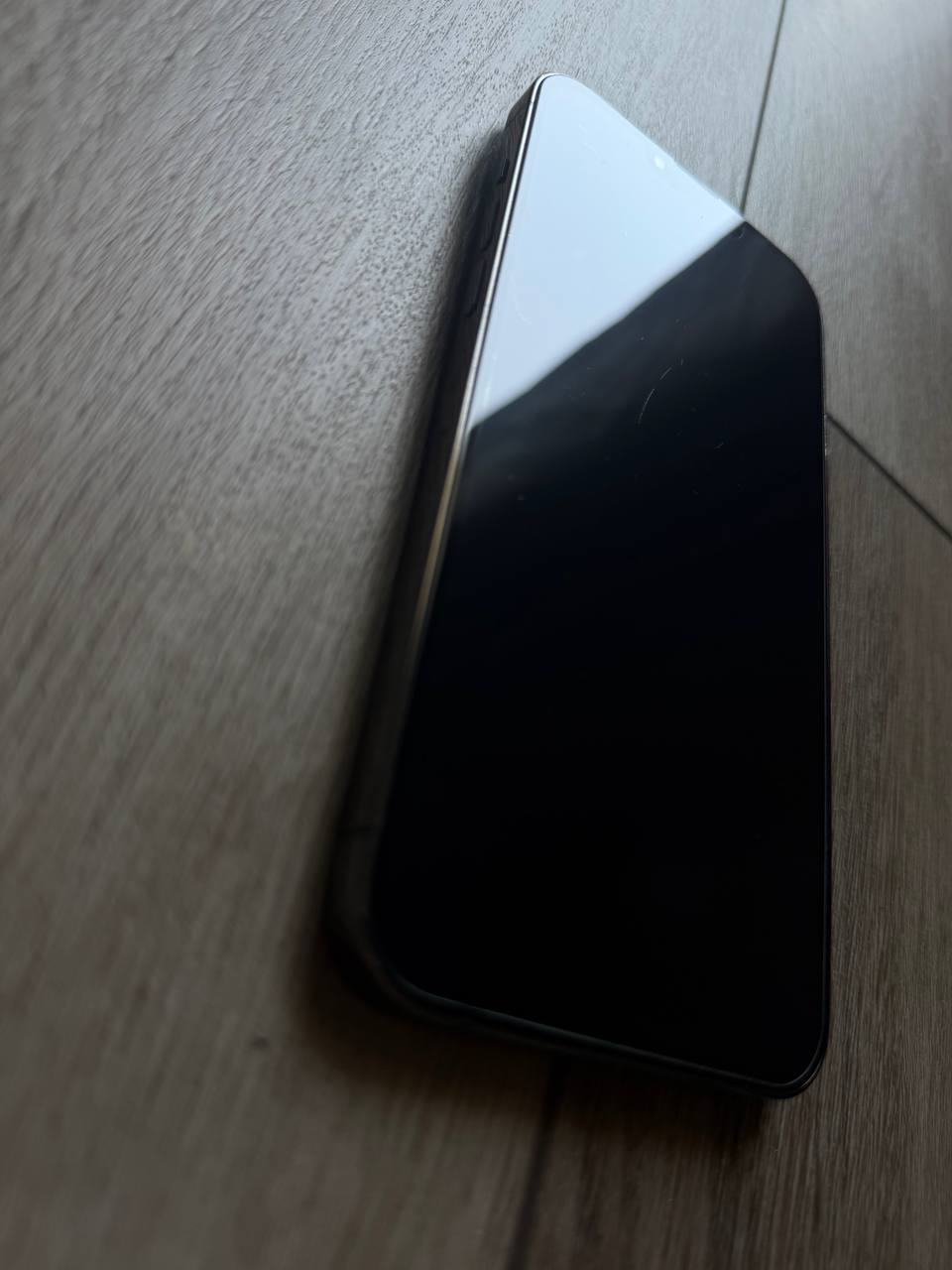 Фото 3: iPhone 13 Pro Max в отличном состоянии, всё работает, недавно заменена батарея (100%).