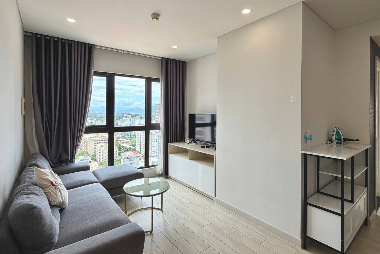 Сдаётся квартира с двумя спальнями в ЖК Gold Coast, район Loc Tho, в двух минутах…