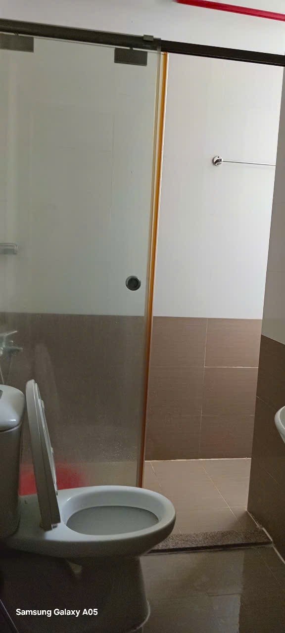 Сдаётся студия в центре Нячанга, район Lộc Thọ, в 200 метрах от моря.
