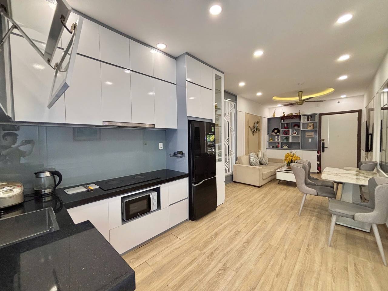 Просторная двухкомнатная квартира в комплексе Oceanus, 59 м², с двумя…