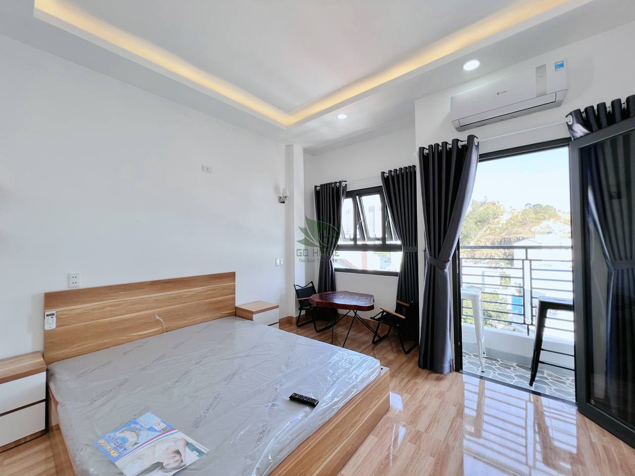 Сдаётся новая студия с балконом в районе Винь Хоа, 25 м², полностью меблирована, есть…