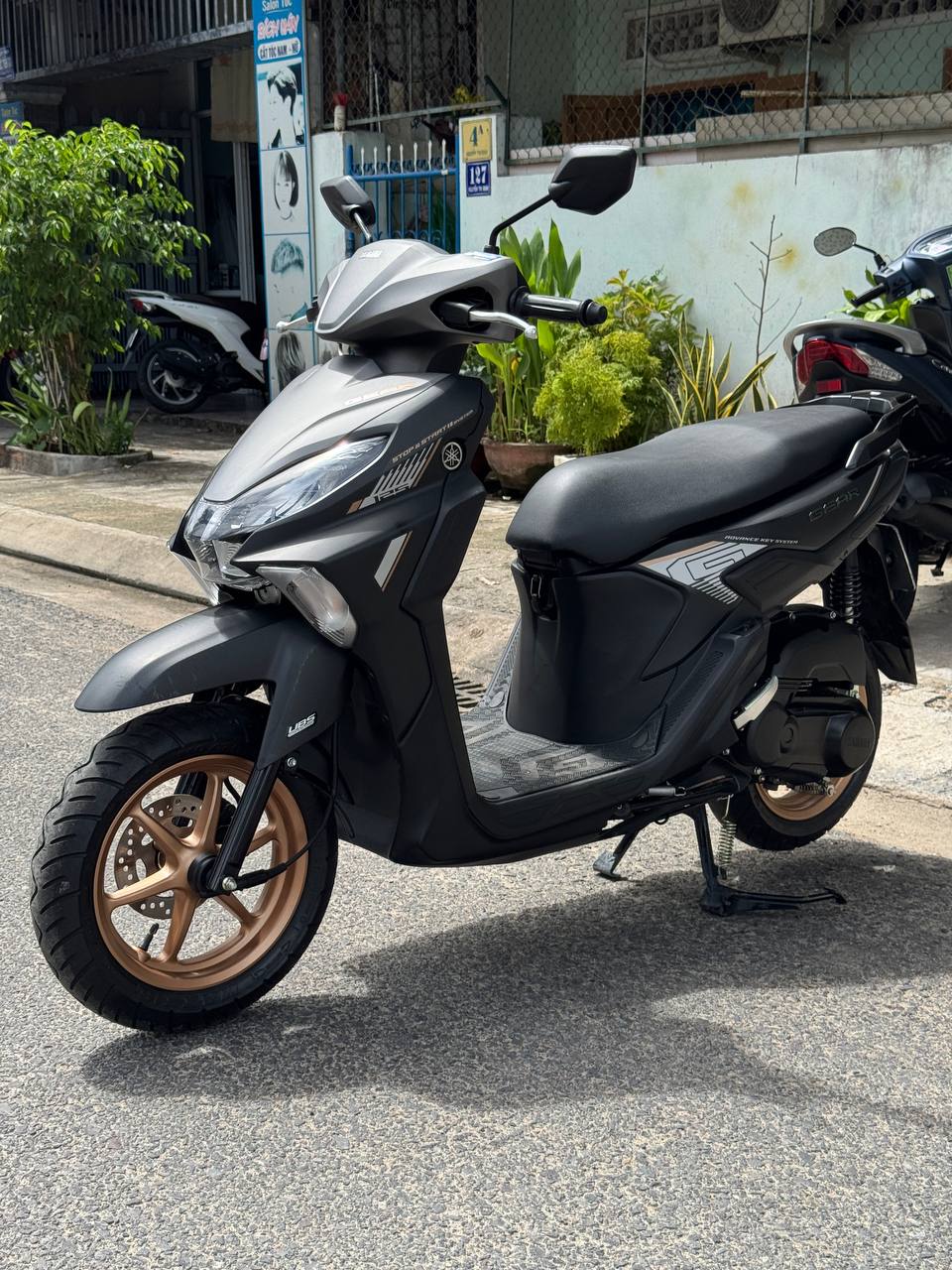 Продаётся практически новый Yamaha Gear 125 Hybrid в максимальной комп