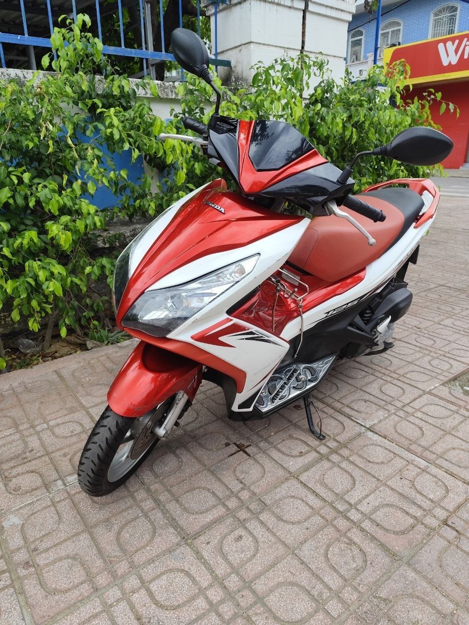 Продаю любимый мотоцикл Honda, более 3 лет во владении