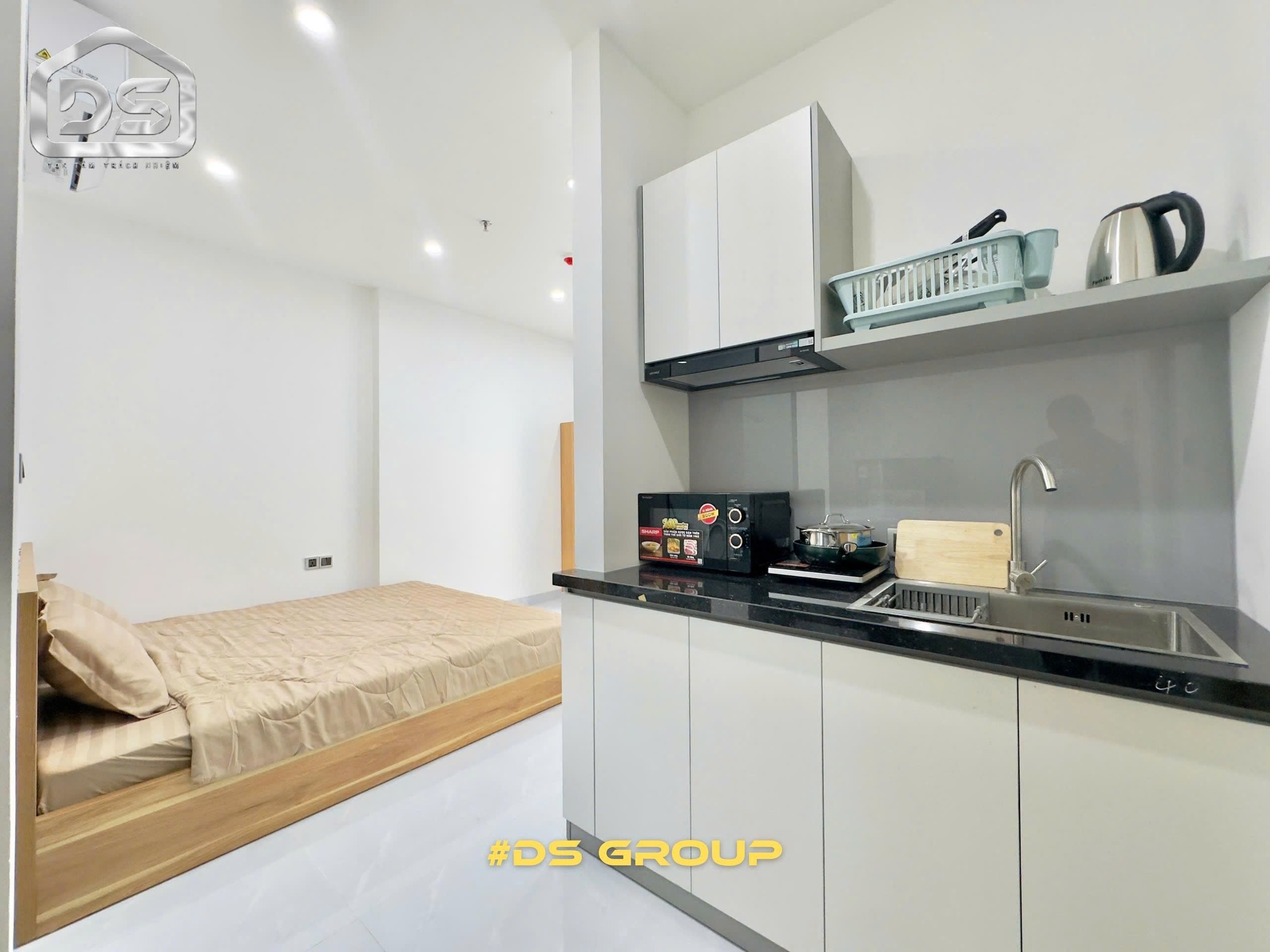 Сдаётся современная студия 30 м² с полной меблировкой, собственной стиральной машиной и…