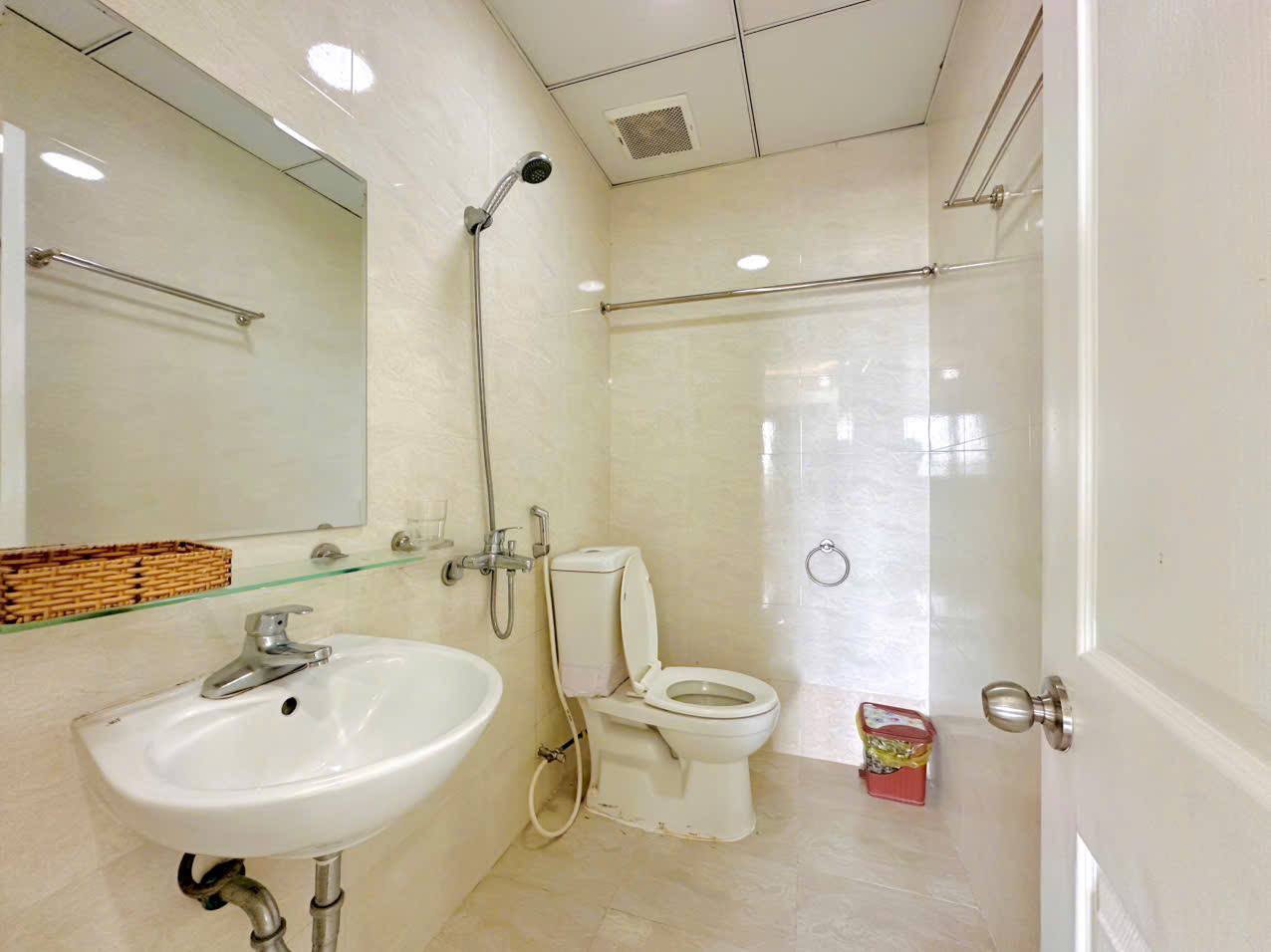 Фото 3: Просторная квартира 80 м² с двумя спальнями и двумя санузлами на…
