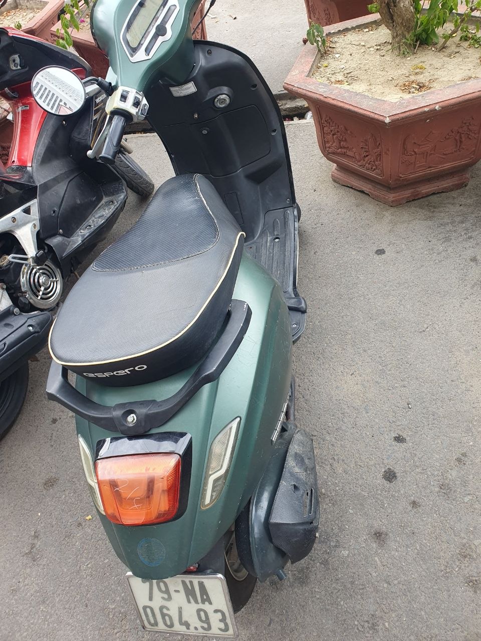 Фото 2: Сдаются в аренду скутеры Nioshima 50cc и Kymco 50cc