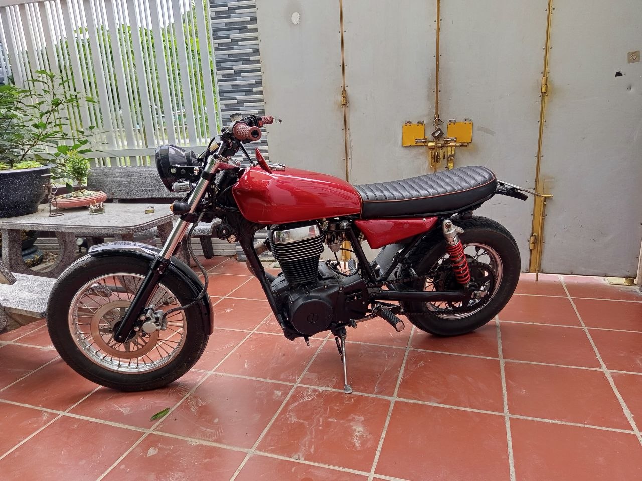 Продаётся мотоцикл Suzuki Savage LS400, 400cc, в хорошем состоянии