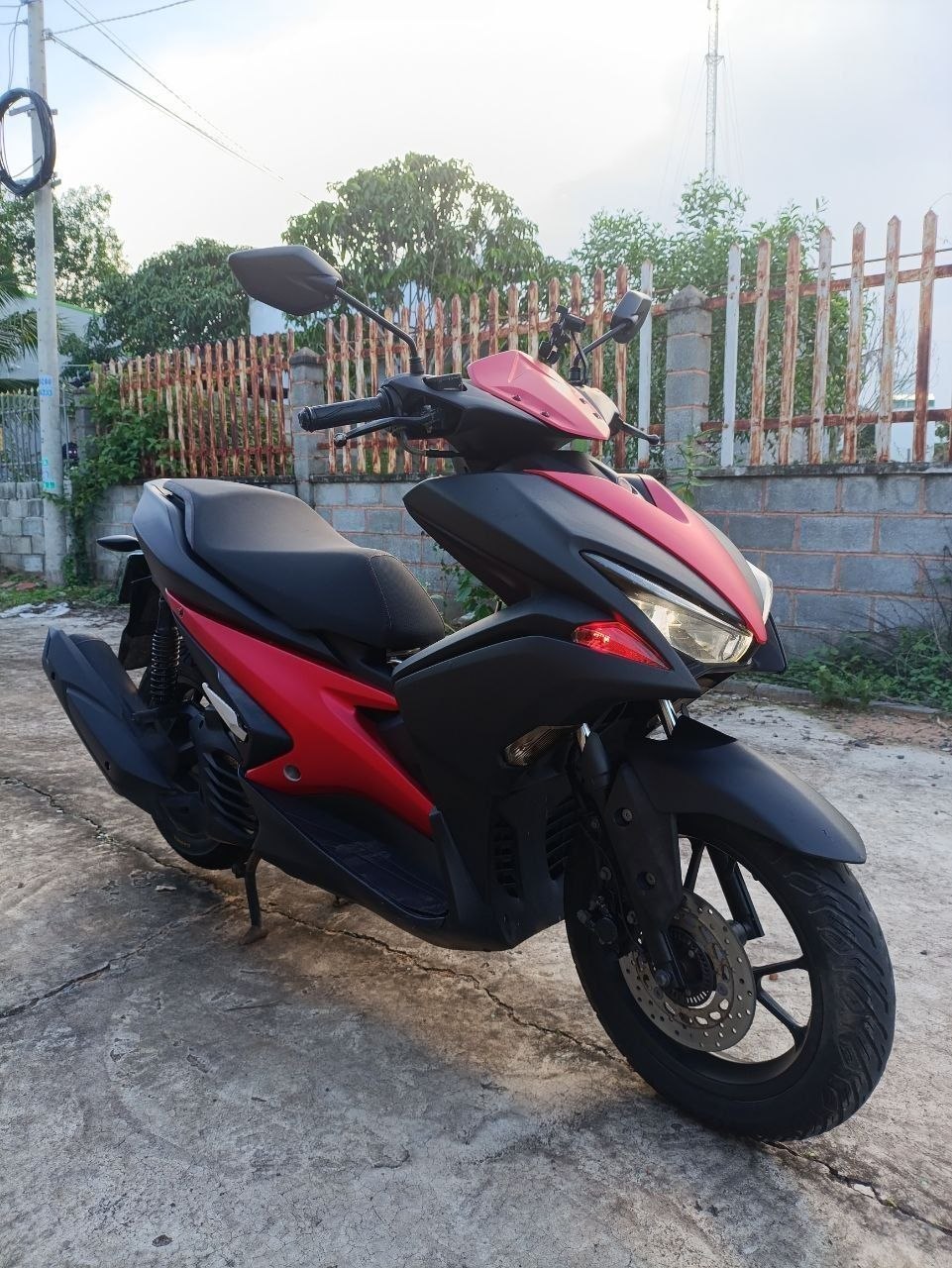 Фото 2: Продаётся Yamaha NVX 155 с ключом Smart Key, 2017 год, пробег 46 000 км.