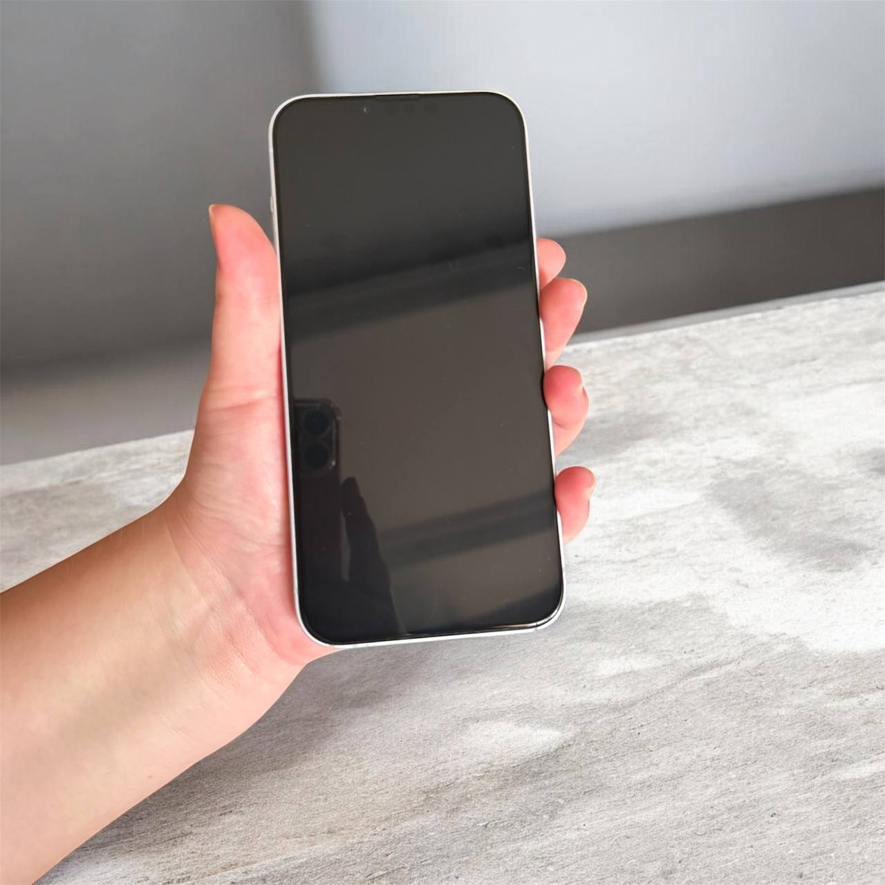 Продается iPhone 14 Plus 128 ГБ в фиолетовом цвете
