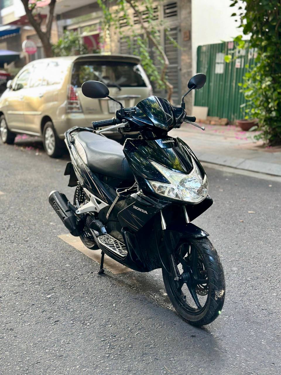 Фото 2: Продаётся Honda Air Blade 110 cc в отличном состоянии, технически испр