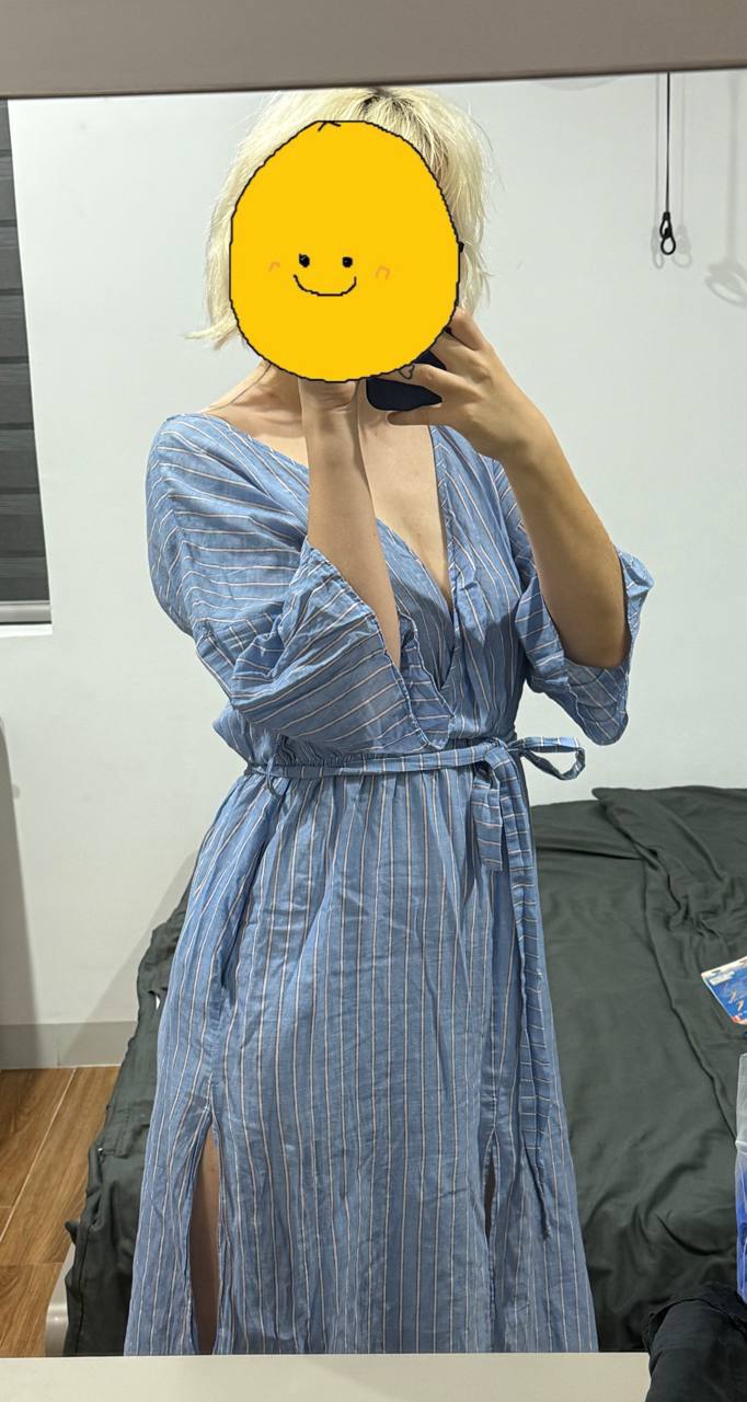 Продаются вещи: платье Zara (размер M, 250.000), платье Zarina (размер M, 250.000)…