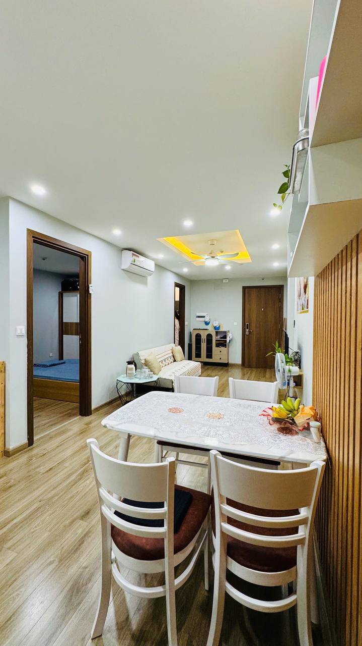 Фото 2: Однокомнатная квартира 50 м² в центре Нячанга, 5 минут до моря, рядом магазины и кафе.