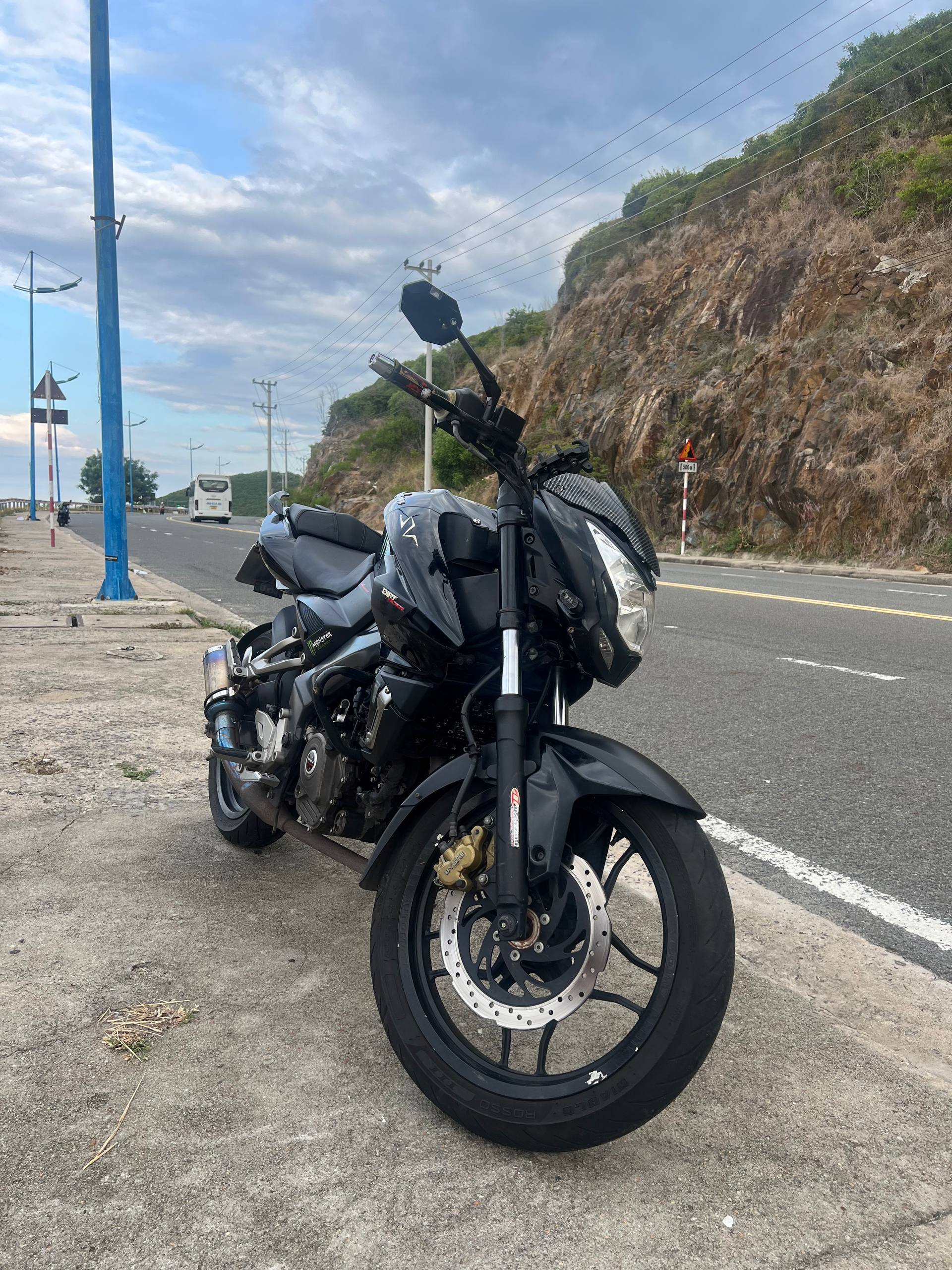 Продаётся Bajaj Pulsar NS200 в отличном техническом состоянии