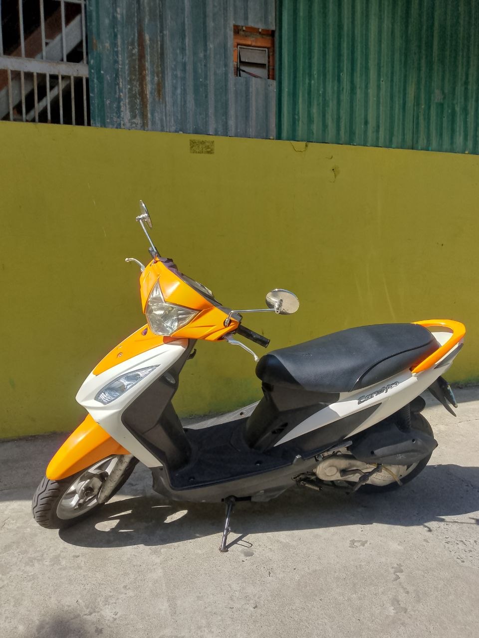 Продаётся скутер Kymco Candy 50cc