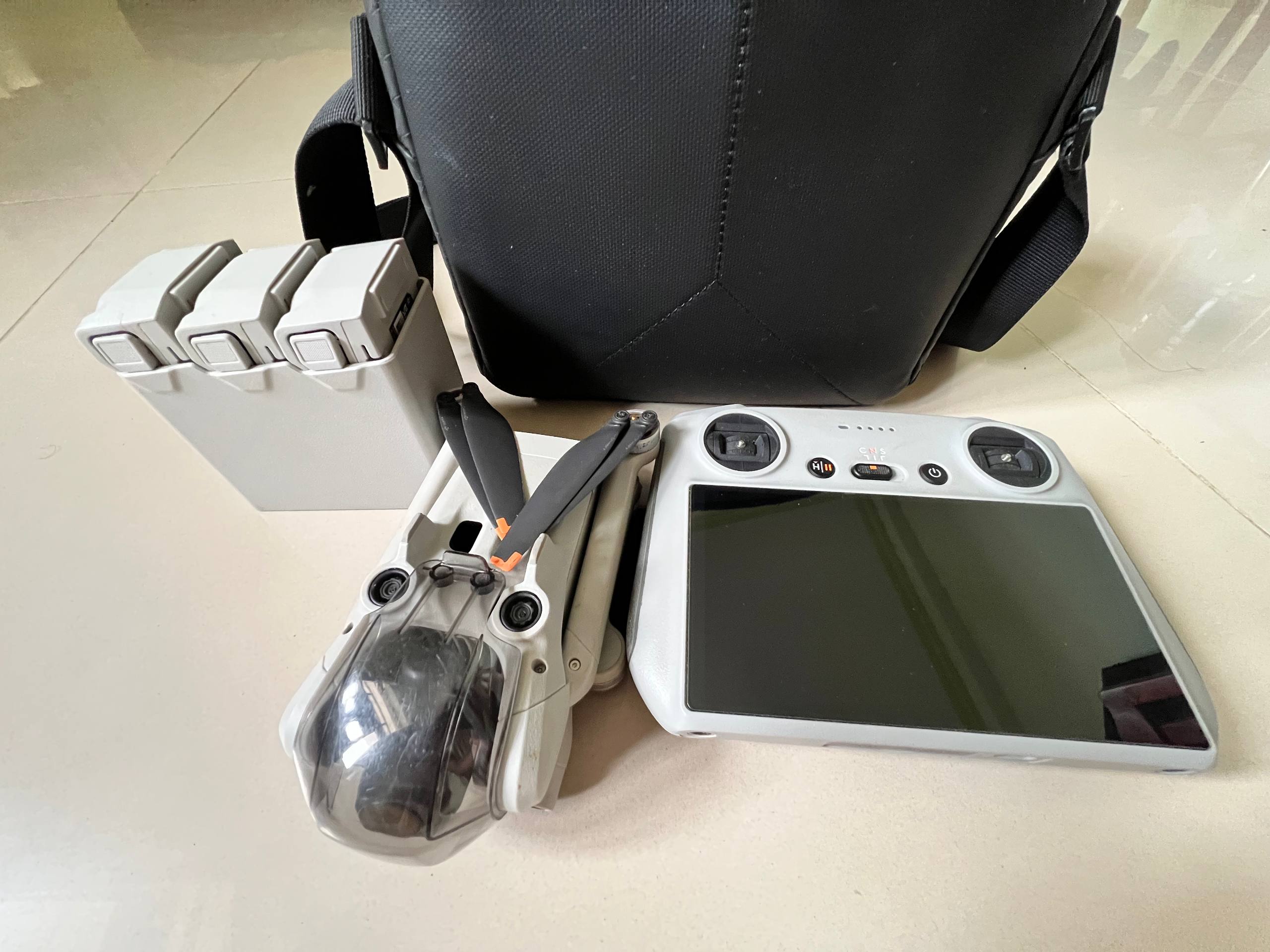 Продаётся дрон DJI Mini 3 Pro в хорошем состоянии