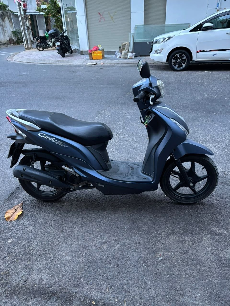 Фото 2: Продаётся скутер KYMCO Candy Hermosa 50cc 2022 года